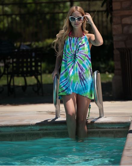 Picture of No-Sew T-shirt Swim Coverup