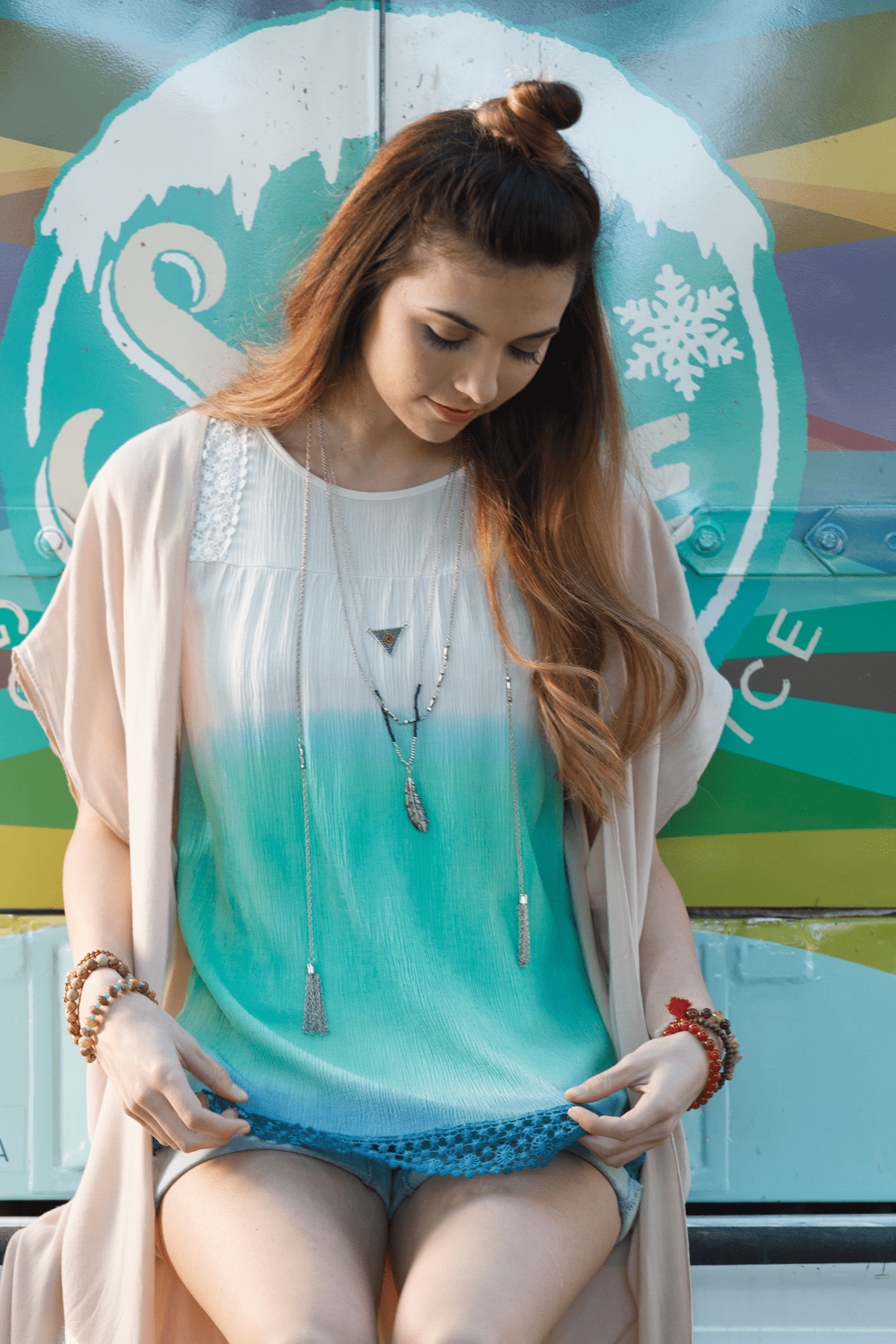 Show details for 4 Ways to Beat the Heat with the Moody Blues Tie-Dye Kit