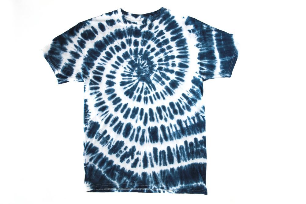 one color tie dye