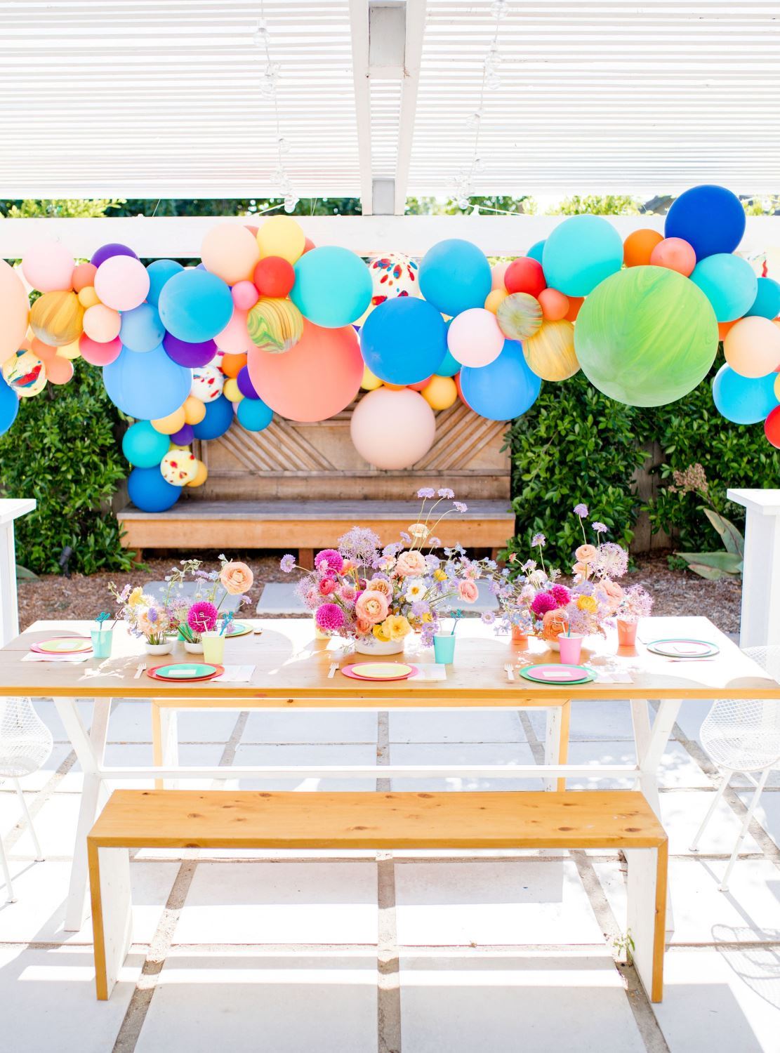 How to Throw a Tie-Dye Party in Your Backyard