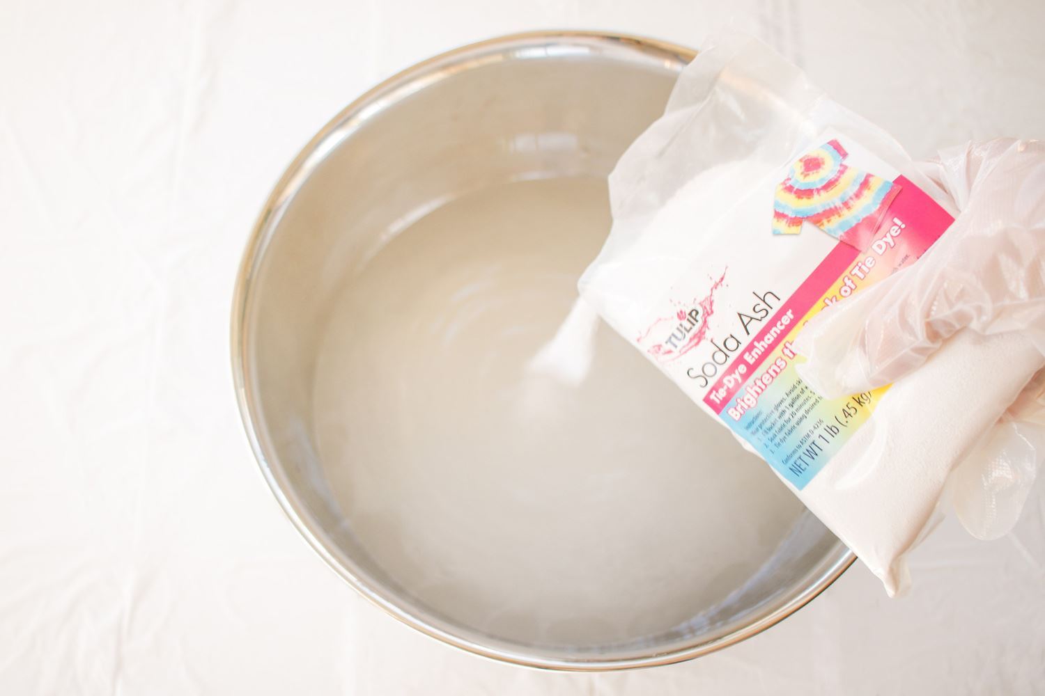 Soda Ash for Tie-Dye - EVERYTHING you need to know - Dye DIY