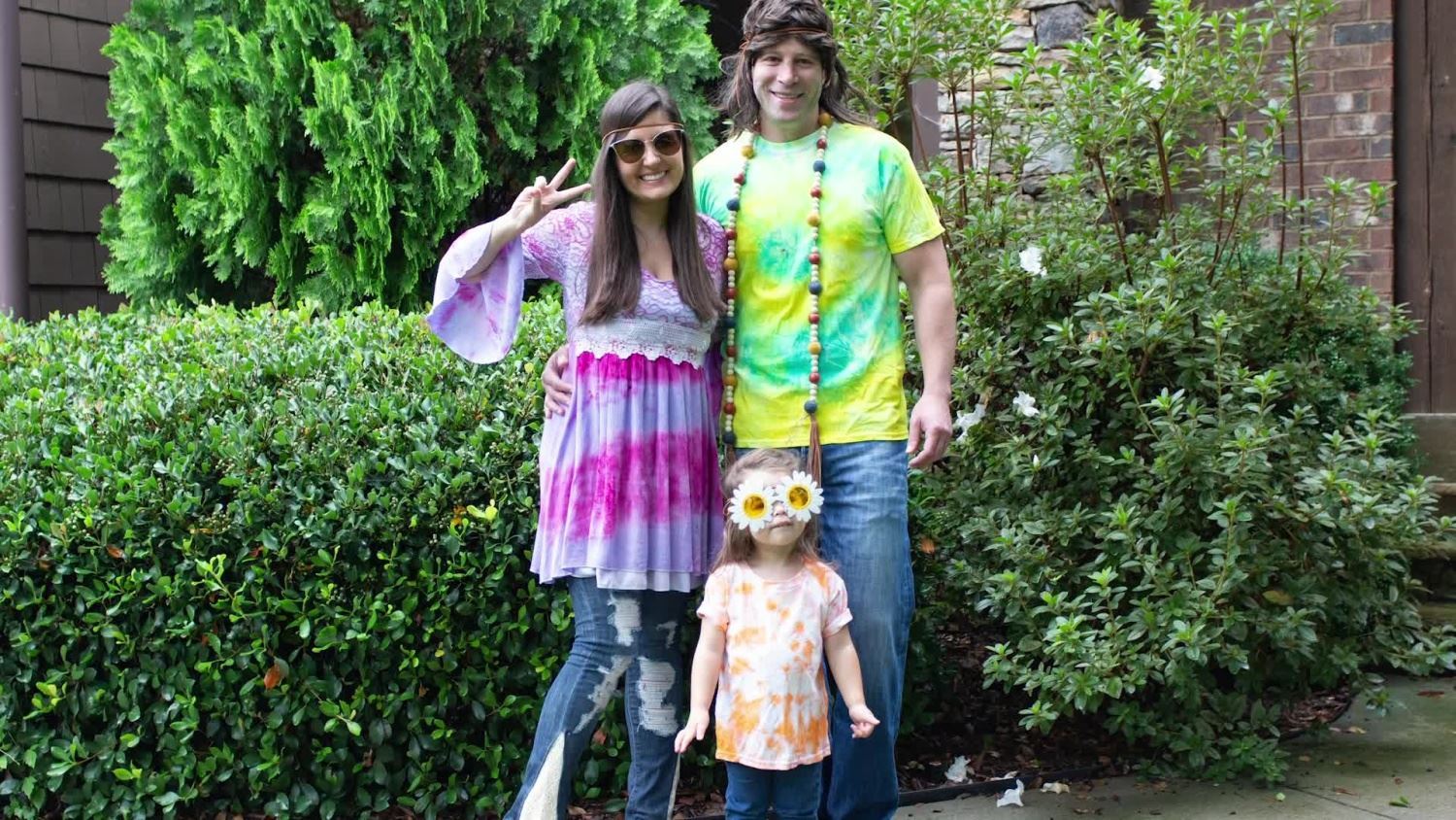 Easy Hippie Costumes for the Whole Fam