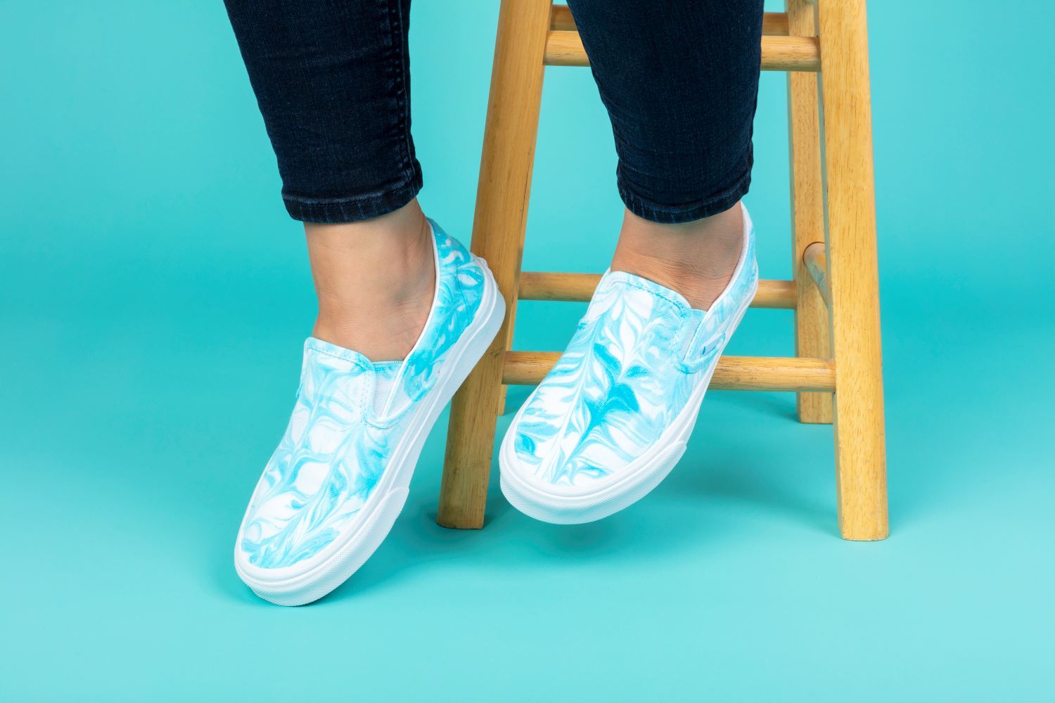 Blue marbled tie-dye shoes