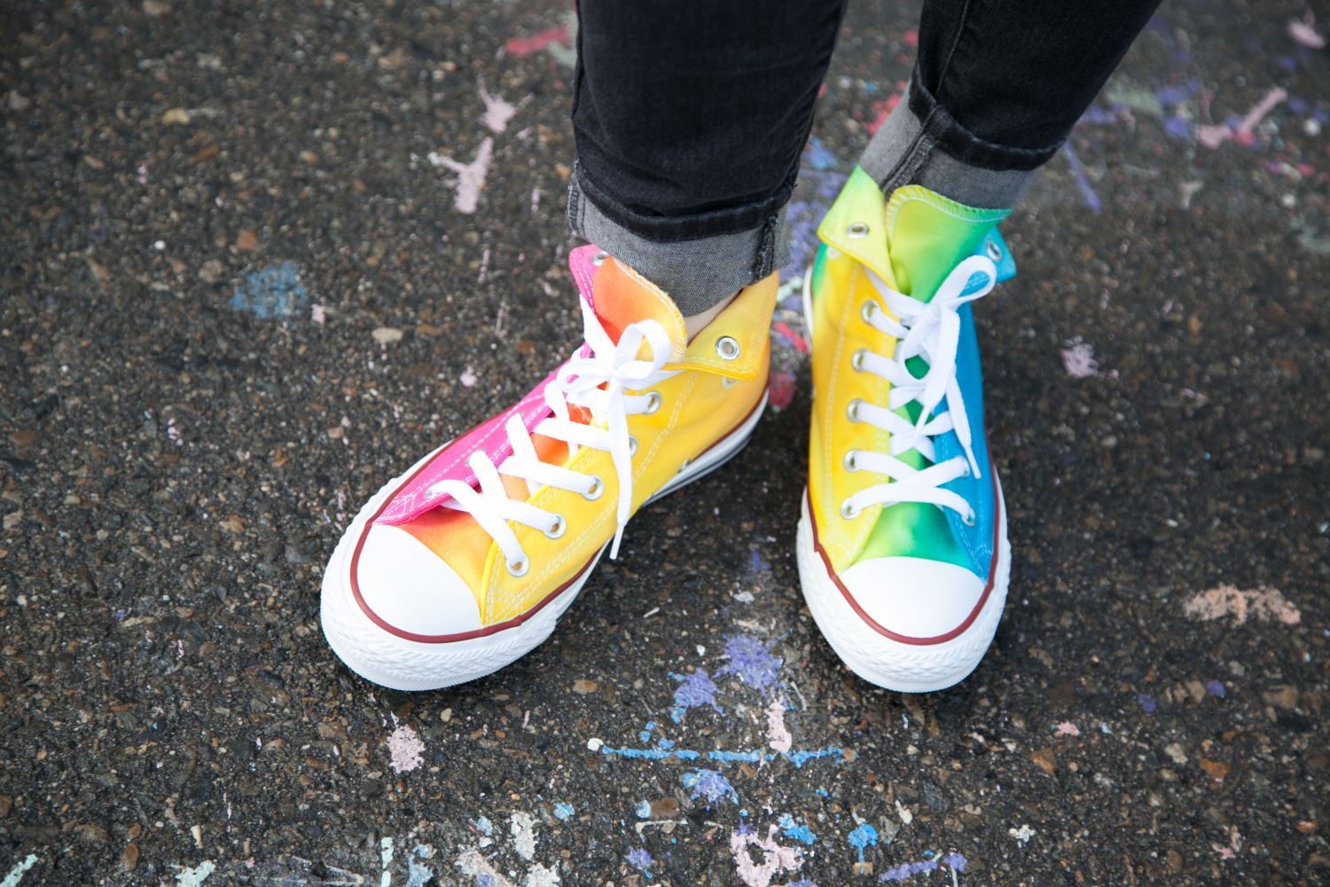 DIY Vertical Ombré Tie-Dye Shoes